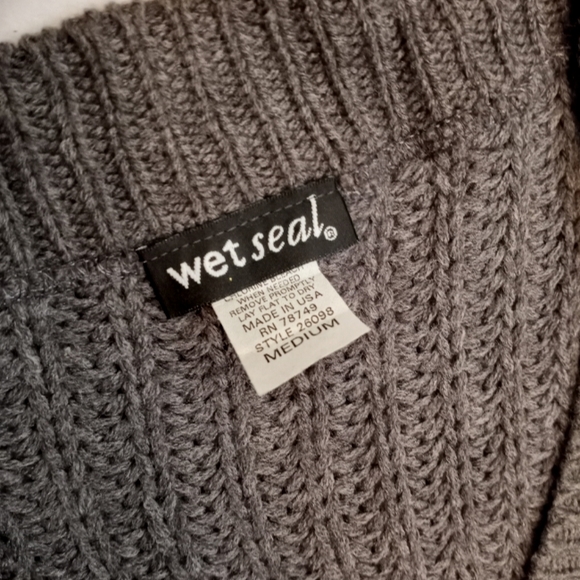 Short Sleeved Knit Sweater, gray - Picture 2 of 2